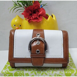 Coach White Leather Buckle Flap Credit Card Bifold Wallet - Vintage